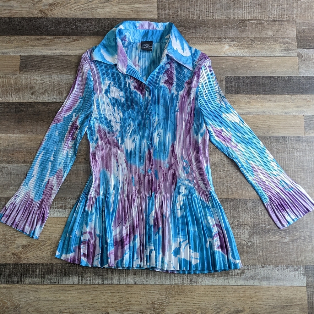 Vintage blue and purple button down shirt, one size fits all